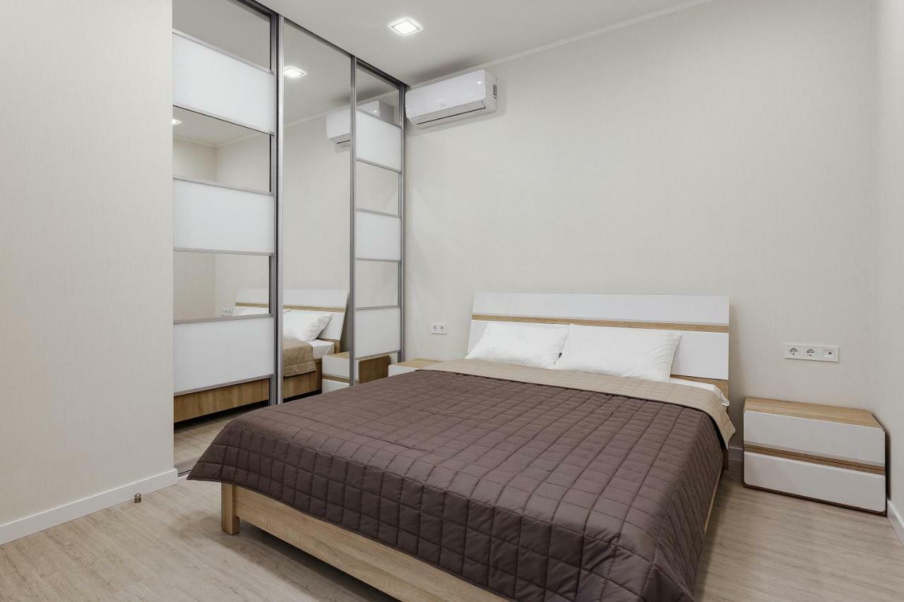 Feeria Apartment Odesa Exterior foto